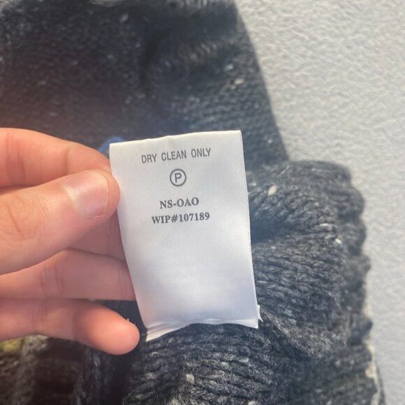 Woolrich Womens Sweater Size XL Gray Bird Embroidered Wool Blend Blue Jay Winter - Picture 3 of 9